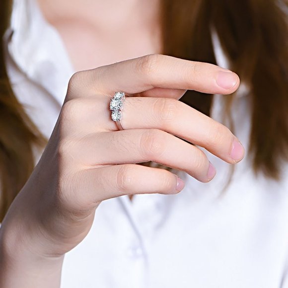 Certified 4ct. t.w. Moissanite Diamond 3 Stone Wedding Engagement Ring NEW - Picture 10 of 16